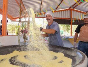 Prefeitura de Manaus investe na agricultura familiar com 1ª Casa de Farinha na comunidade Hollywood