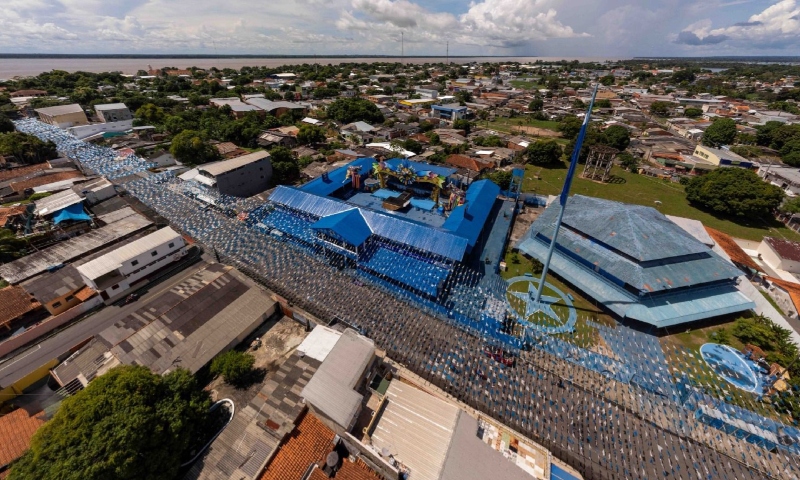Festival de Parintins 2024: Currais dos bois Caprichoso e Garantido carregam memórias e produzem magia