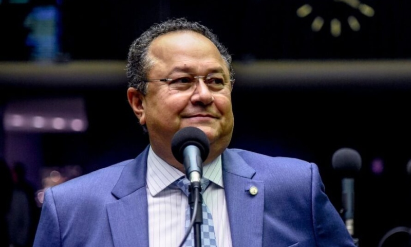 Deputado Silas Câmara assume pela 4ª vez a presidência da Frente Parlamentar Evangélica