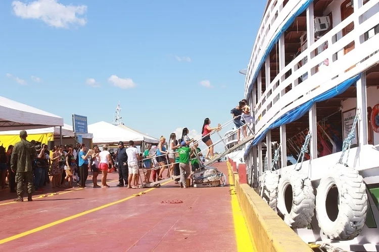 Festival de Parintins: Operação Viagem Segura intensifica fiscalização sobre preços de passagens