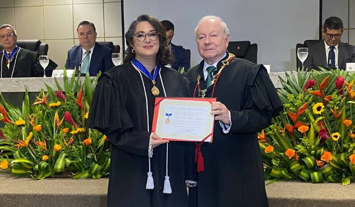 Juíza Federal Mara Elisa Andrade assume cargo no TRE-AM como membro titular