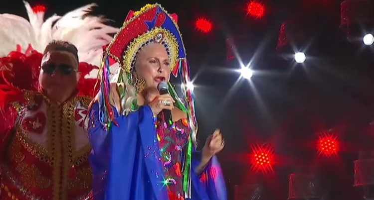 Fafá de Belém cancela show no Festival de Parintins após sofrer acidente