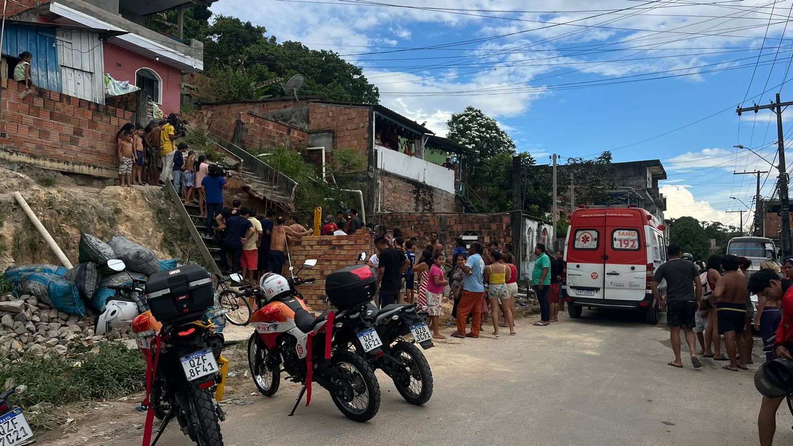 Trabalhador é soterr4d0 durante obra no Cidade Nova; veja vídeo