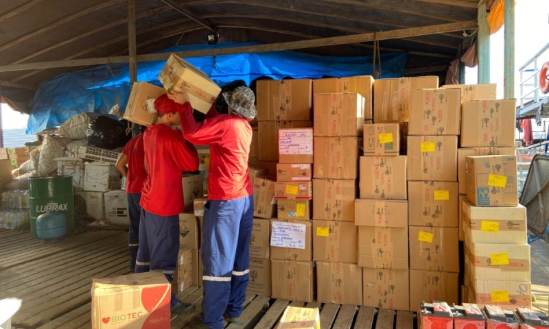 Governo do Amazonas envia 15 toneladas de medicamentos para o interior