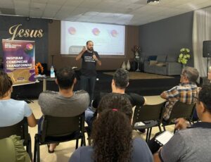 Projeto "Mídia Criativa do Reino" conecta Igrejas ao Mundo Digital