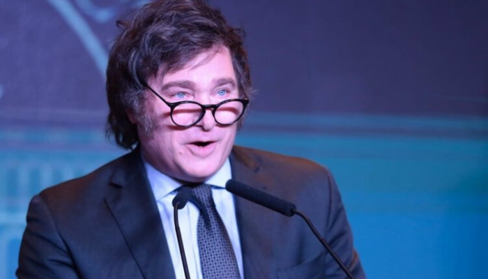 Javier Milei critica perseguição judicial a Bolsonaro e ‘Aberrações’ na liberdade de expressão no Brasil; veja vídeo