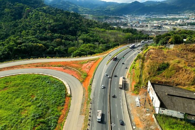 Amazonas recebe investimento de R$ 532,5 milhões em infraestrutura em 2024