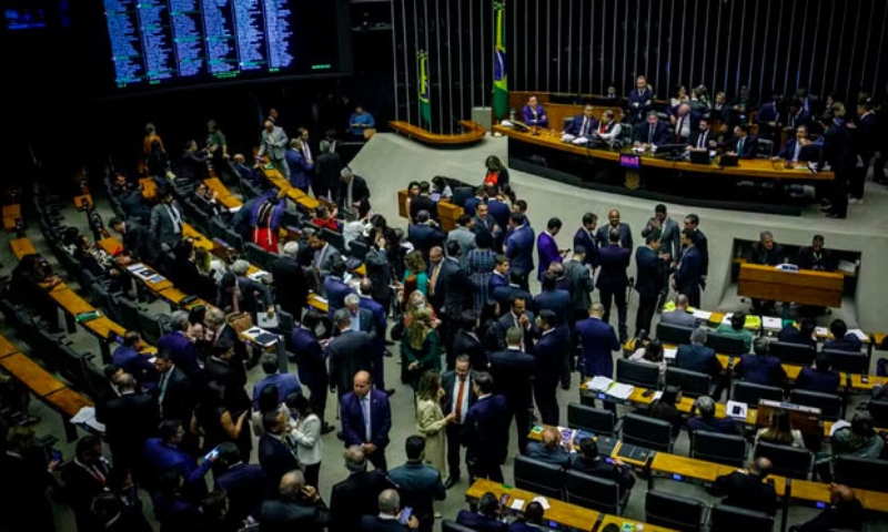 Reforma Tributária é aprovada com texto que prejudica Zona Franca de Manaus