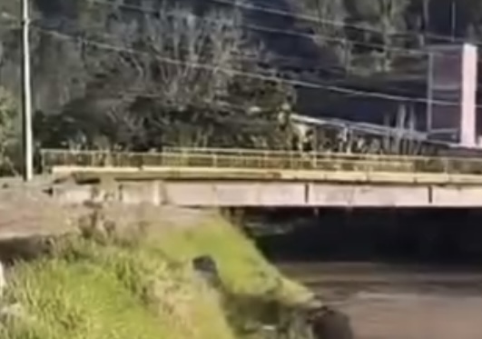 ‘Como vamos contar pra mãe dele?’: brincadeira entre amigos termina em tragédi4; veja vídeo