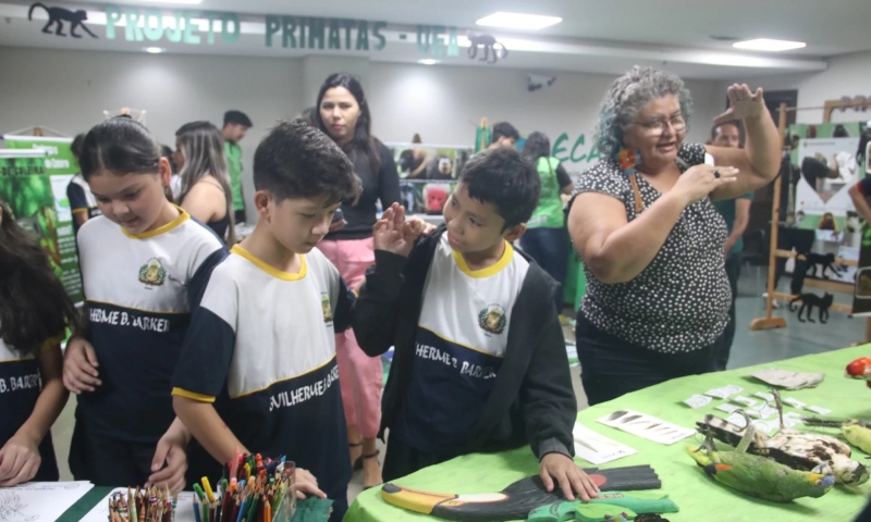Prefeitura de Manaus realiza exposição de incentivo à preservação da natureza até o fim de julho