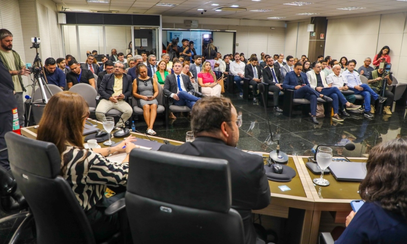 TRE se reúne com Institutos de Pesquisas em Manaus que sofreram roubos de dados e perseguição