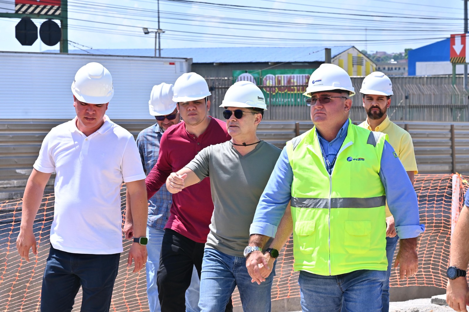 David Almeida fiscaliza obras do viaduto Rei Pelé e trabalhos chegam a 75% de conclusão