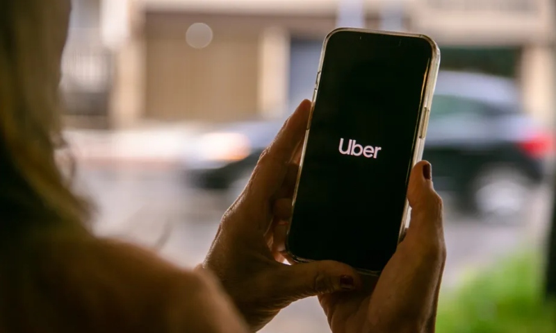 Uber é condenada e deve indenizar motorista excluído do aplicativo sem justificativa, no Amazonas