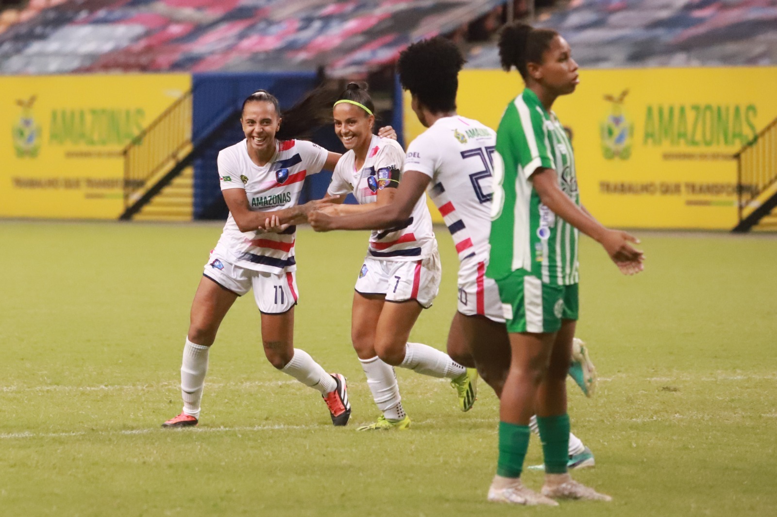 Futebol amazonense brilha em rodadas nacionais e garante classificações