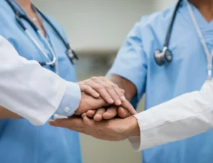 Reforma Tributária no Senado: Médicos e profissionais de saúde vão pagar 21,5% em impostos
