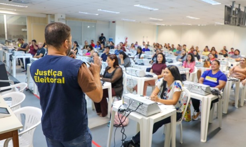 TRE-AM inicia treinamento de mesários para eleições municipais de 2024