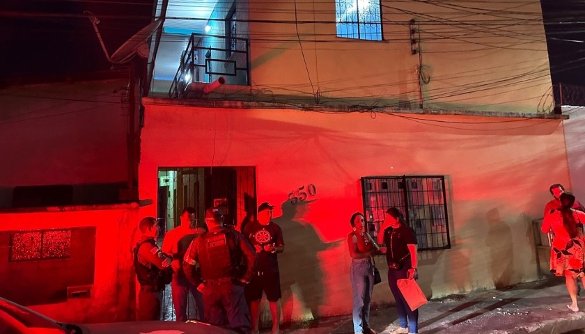 Urgente: vizinhos sentem cheiro de c4rne p0dr3 e encontram idosa m0rta em kitnet no Coroado