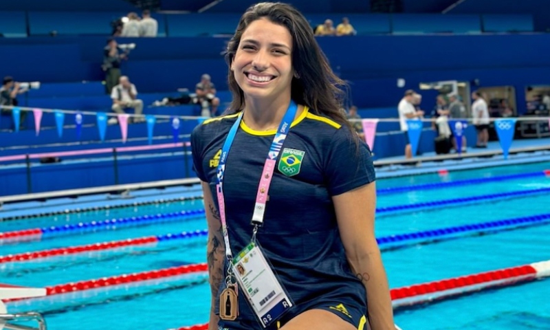 Atleta brasileira de natação é expulsa das Olimpíadas 2024 e delegação explica: ‘não viemos brincar’