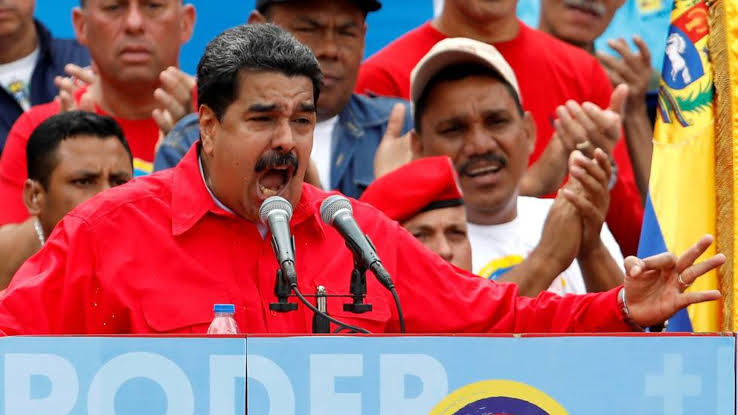 Venezuela em Crise: A democracia de Maduro mancando como o Saci Pererê