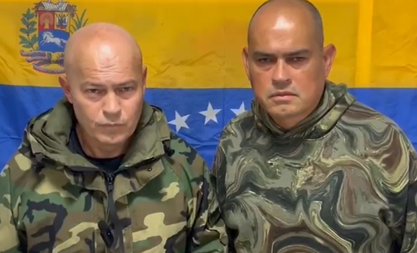 Capitães do Exército Venezuelano incitam soldados a agirem em momento crítico; veja vídeo