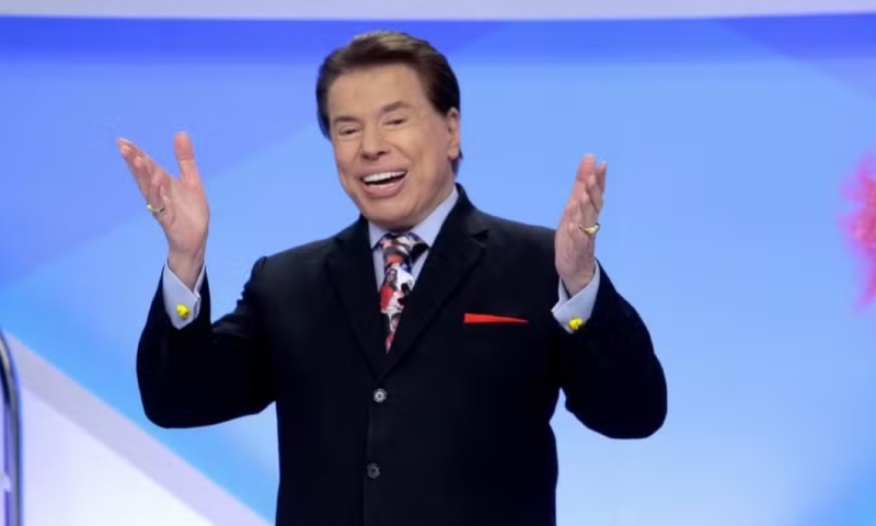 Silvio Santos volta a ser internado em hospital de São Paulo