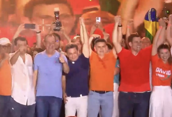 Omar Aziz e Eduardo Braga reforçam apoio a David Almeida: ‘Trabalho e dedicação são evidentes’