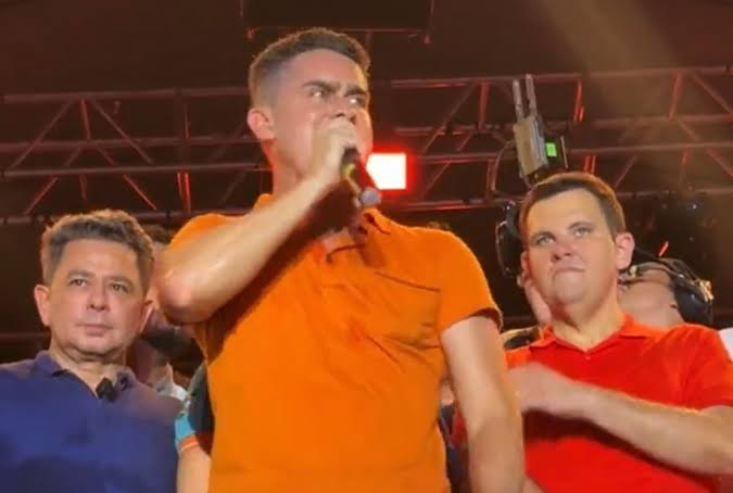 David Almeida detona parlamentares concorrentes: “Desprezaram Manaus e agora querem ser prefeito!”