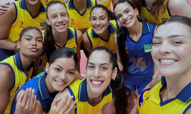 Vitória do Brasil: Seleção feminina de vôlei ganha da Polônia e avança em 1º lugar para as quartas de final