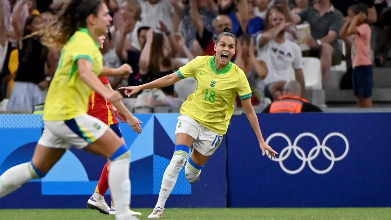 Rumo ao Ouro: Brasil derrota Espanha e avança para a final do futebol feminino
