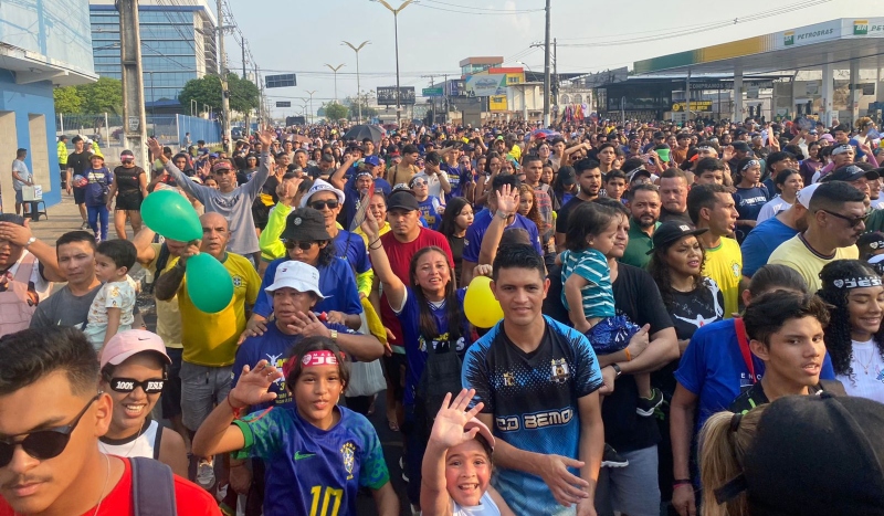 Marcha para Jesus em Manaus reúne multidão em manifestação de louvor e fé; veja vídeo