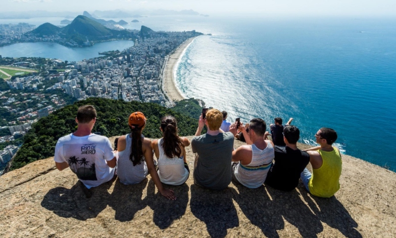 Governo Federal projeta atrair 8,1 milhões de turistas internacionais até 2027