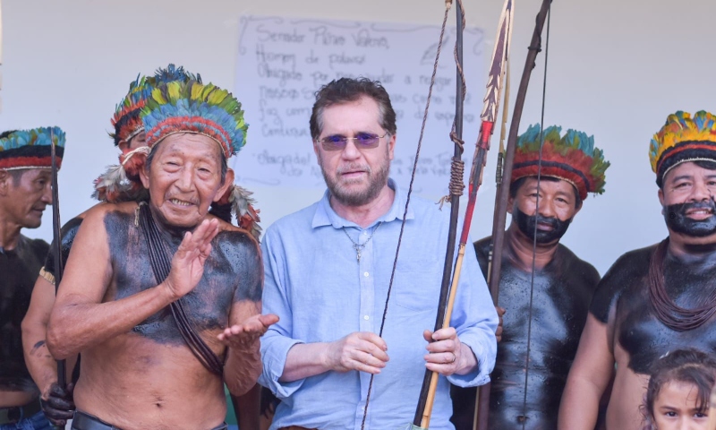 Os povos indígenas do Amazonas não querem tutela, querem desenvolvimento e oportunidades, afirma Plínio Valério