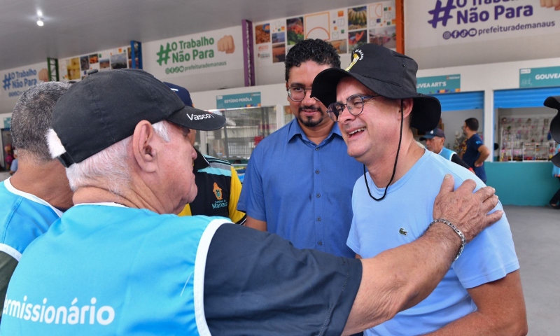 David Almeida propõe construir seis novas feiras, ampliar apoio à startups e gerar mais emprego e renda