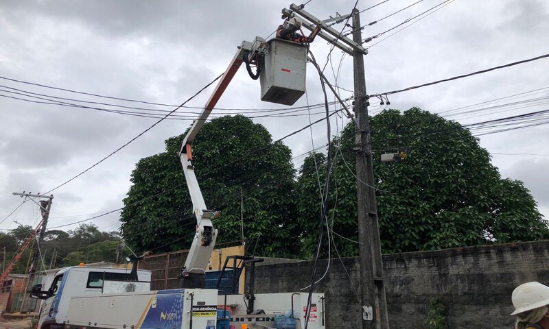 Vai faltar luz em cinco bairros nesta quarta (14) em Manaus