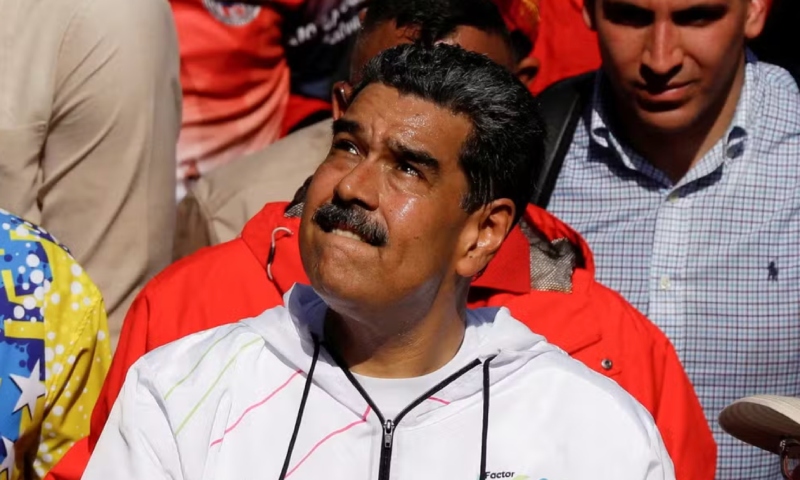 “Apelou”: Maduro acusa María Corina, líder da oposição, de ter p4cto s4tânic0 com Elon Musk