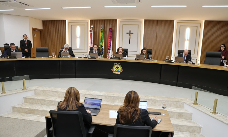 TCE-AM multa prefeito de Atalaia do Norte por falta de atualização no portal da transparência