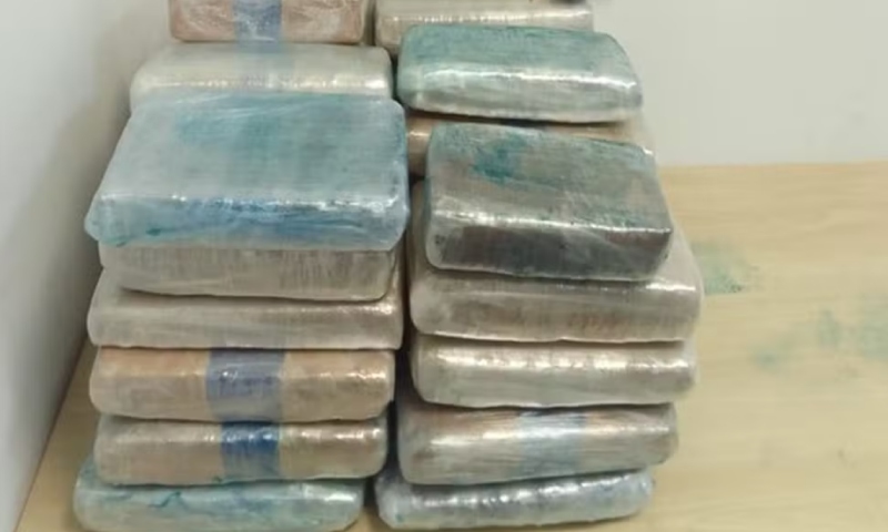 Depois de sair de Manaus, homem é pr3s0 no Galeão com 34kg de m4c0nha