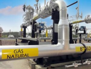 Governo federal vai lançar pacote para tentar reduzir preço do gás natural