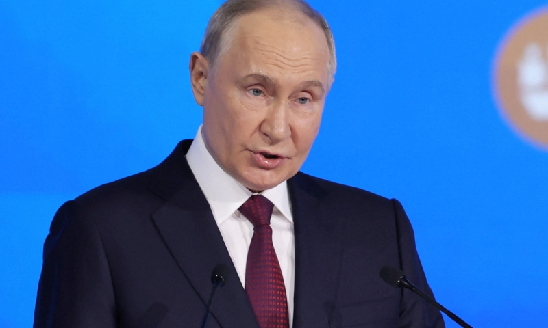 Rússia lança mais de 200 drones e mísseis no maior ataque da Guerra da Ucrânia