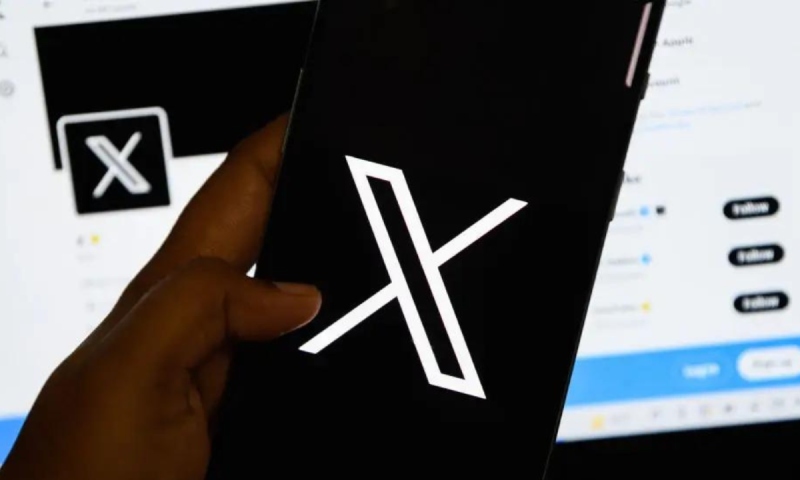 Brasil pode perder acesso à rede social X na sexta-feira (29) após decisão do STF, alerta especialista