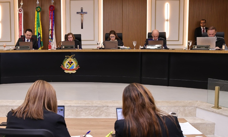 TCE-AM reprova contas e multa ex-presidente da Câmara de Jutaí em R$ 20 mil