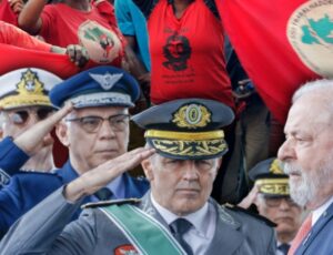 Após polêmica, Governo Lula desiste de fazer militares prestarem continência ao MST no 7 de Setembro