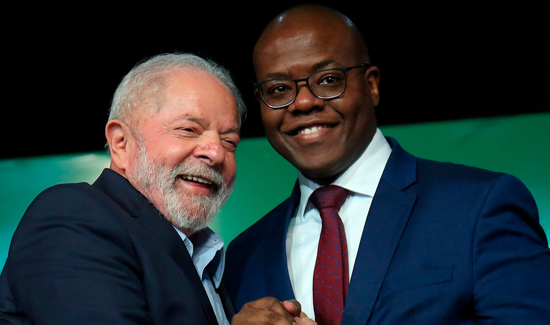 Ministro dos Direitos Humanos é acusado de assédio sexual contra mulheres do governo; veja vídeo