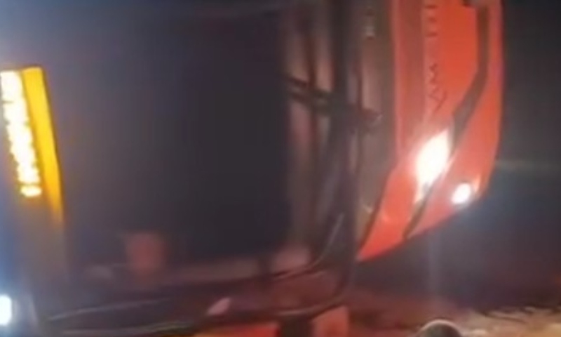 Grave ac1dente com ônibus que saiu de Manaus deixa passageiros ferid0s na BR-319
