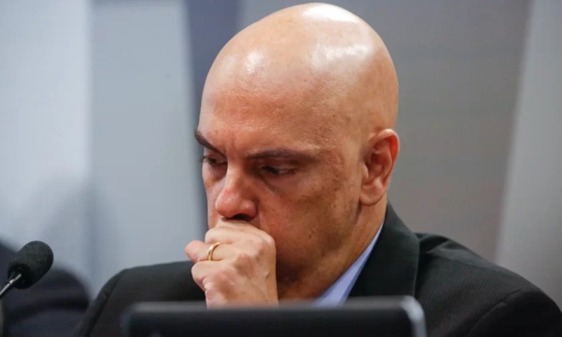 Petição por impeachment de Alexandre de Moraes atinge 1,5 milhão de assinaturas e ganha força no Senado