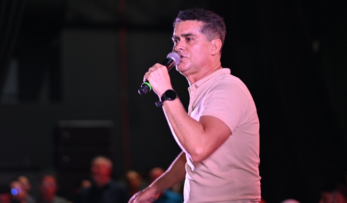 David Almeida reage e inicia cruzada para desmascarar mentiras de opositores