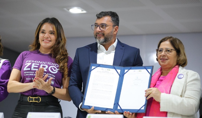 Governador Wilson Lima assina Pacto Estadual de Prevenção aos Feminicídios no Amazonas