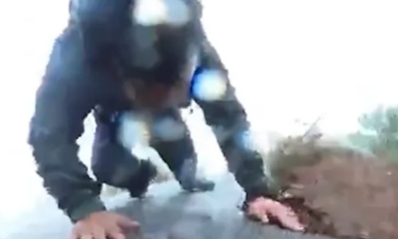 Alpinista filma sua própria queda quase m0rtal montanha abaixo; veja vídeo