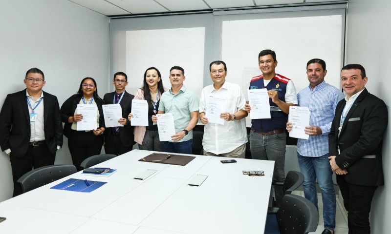 Prefeito David Almeida assina contratos para construção de mais 1,2 mil unidades do ‘Minha Casa, Minha Vida’ em Manaus