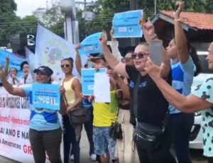 Pais e mães de crianças PCD’s fazem manifestação em frente a CEMA